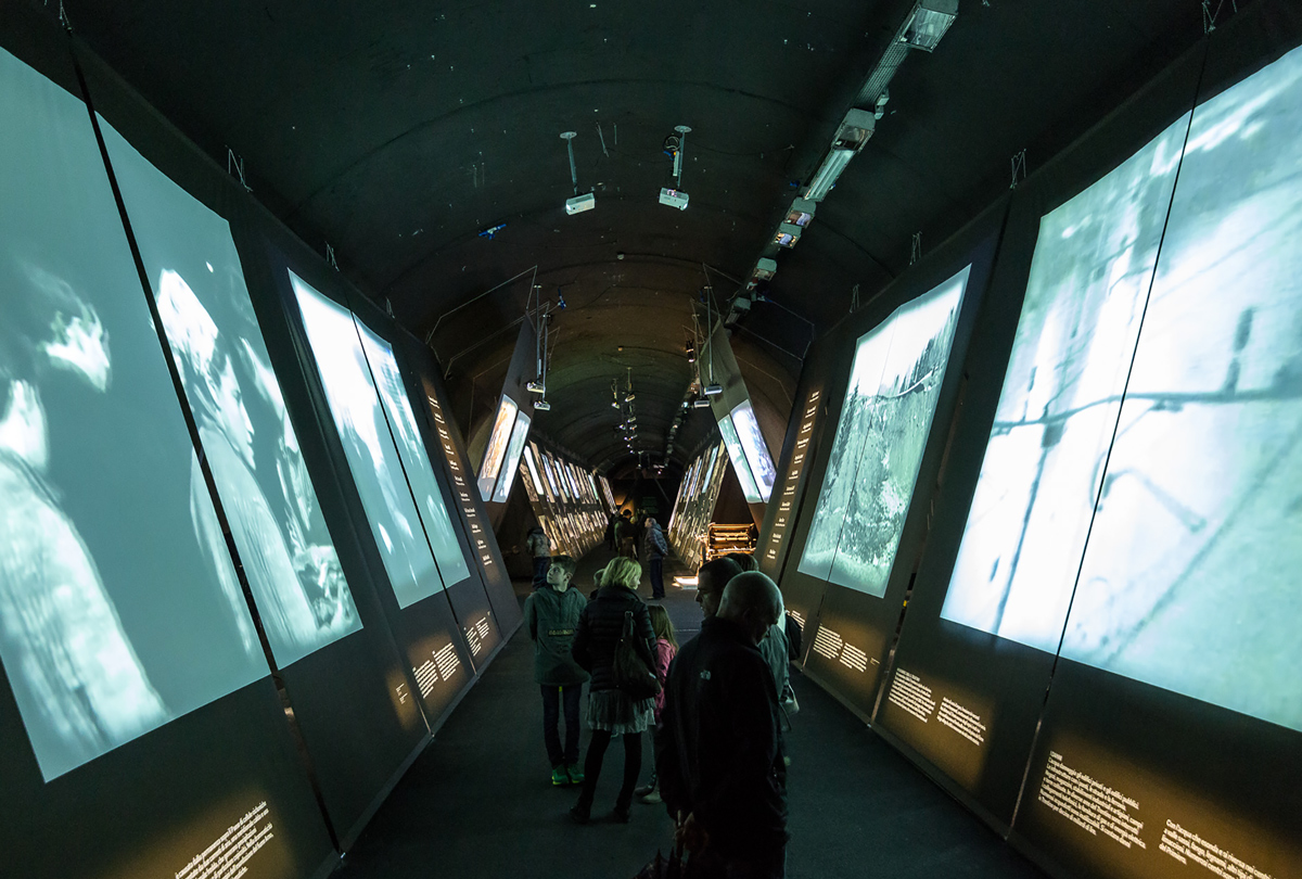 2016_Novembre-1966_Exhibition_13