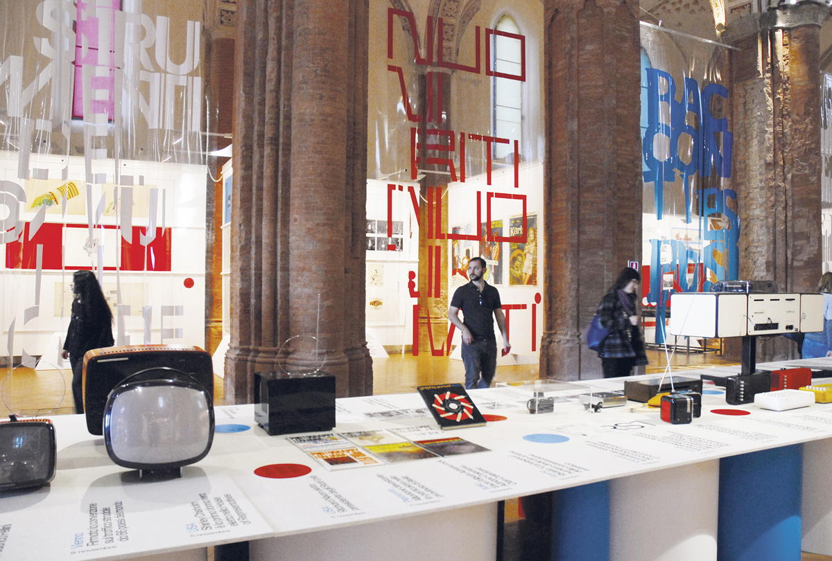 2018_1968-un-anno_Exhibition_04